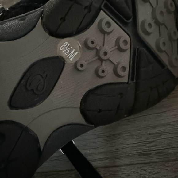 Easy Spirit Black Ankle Boots Women’s Size 8 1/2 - Picture 8 of 8